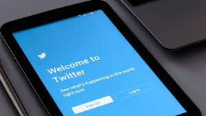 Twitter User Guide: How to sign up for a Twitter account with Apple and How to set up your Twitter account